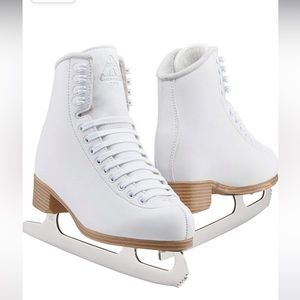 Jackson 200 Women’s Ice Skates